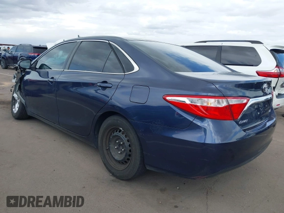 2016 Toyota Camry XLE with VIN 4T4BF1FK4GR553373, listed as a IAAI auction lot 41776384 with 157,690 mi miles. Bid and sale history available at carsss.com. Image 3.