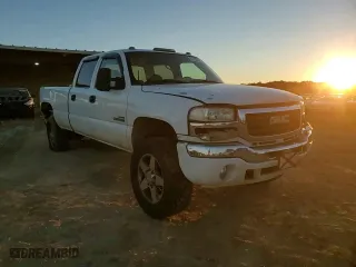 2007 GMC Sierra 3500 Classic DRW SLE1 with VIN 1GTJK33D47F137786, listed as a Copart auction lot 84423444 with NaN miles and Salvage Title. Bid and sale history available at carsss.com. Image 11.