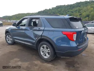 2020 Ford Explorer XLT with VIN 1FMSK8DH7LGA84990, listed as a IAAI auction lot 40331155 with 89,934 mi miles. Bid and sale history available at carsss.com. Image 3.