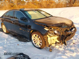 2013 Toyota Avalon XLE z VIN 4T1BK1EB5DU045593, wystawiony jako IAAI lot #41278268 z przebiegiem 169 166 mil mil oraz . Historia ofert i sprzedaży dostępna na DreamBid. Obrazek 1.