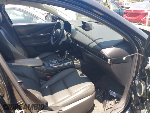 2022 Mazda CX-30 S Carbon Edition with VIN 3MVDMBCL3NM440188, listed as a IAAI auction lot 42259723 with 48,555 mi miles and . Bid and sale history available at DreamBid. Image 5.