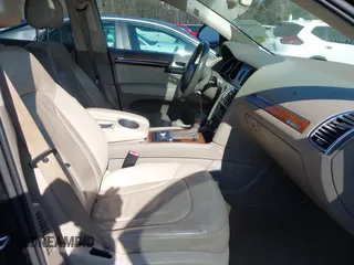 2013 Audi Q7 3.0T Premium Plus with VIN WA1LGAFE7DD002922, listed as a IAAI auction lot 41420595 with 160,751 mi miles. Bid and sale history available at carsss.com. Image 5.