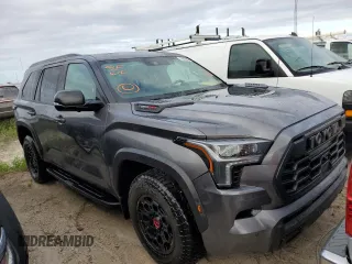 2024 Toyota Sequoia SR5 with VIN 7SVAAABAXRX037287, listed as a Copart auction lot 76935864 with 0 mi miles and Non Repairable. Bid and sale history available at carsss.com. Image 4.