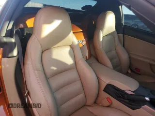 2007 Chevrolet Corvette z VIN 1G1YY36U375110988, wystawiony jako Copart lot #88572245 z przebiegiem 35 767 mil mil oraz Szkoda całkowita • Salvage title. Historia ofert i sprzedaży dostępna na DreamBid. Obrazek 10.
