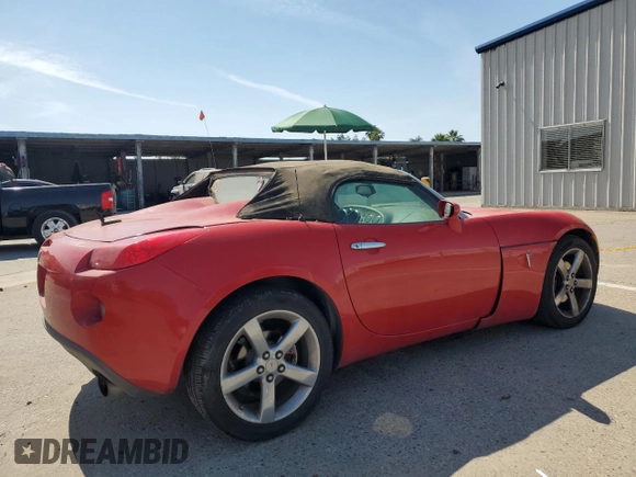 2008 Pontiac Solstice z VIN 1G2MC35B68Y122125, wystawiony jako Copart lot #60517155 z przebiegiem 211 877 mil mil oraz Czysty tytuł • Clean title. Historia ofert i sprzedaży dostępna na DreamBid. Obrazek 3.