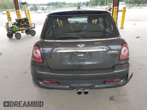 2012 MINI Hardtop S with VIN WMWSV3C52CTY19580, listed as a IAAI auction lot 42692197 with 90,745 mi miles and . Bid and sale history available at DreamBid. Image 17.