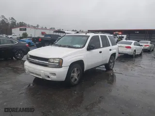 2008 Chevrolet TrailBlazer LT w/1LT with VIN 1GNDS13S582141510, listed as a IAAI auction lot 41306128 with 168,745 mi miles. Bid and sale history available at carsss.com. Image 2.