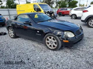 1998 Mercedes-Benz SLK 230/320 with VIN WDBKK47F3WF034054, listed as a Copart auction lot 63612355 with 79,793 mi miles and Clean title. Bid and sale history available at DreamBid. Image 4.