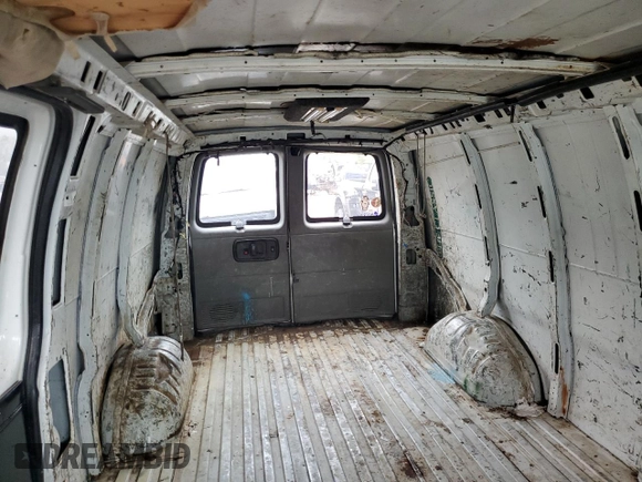 2007 Chevrolet Express Cargo with VIN 1GCGG29V071103833, listed as a Copart auction lot 51615175 with 266,722 mi miles and Clean title. Bid and sale history available at DreamBid. Image 11.
