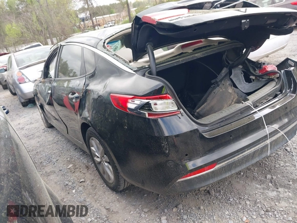 2018 Kia Optima LX z VIN 5XXGT4L33JG267863, wystawiony jako IAAI lot #41948493 z przebiegiem 71 123 mil mil oraz . Historia ofert i sprzedaży dostępna na DreamBid. Obrazek 3.