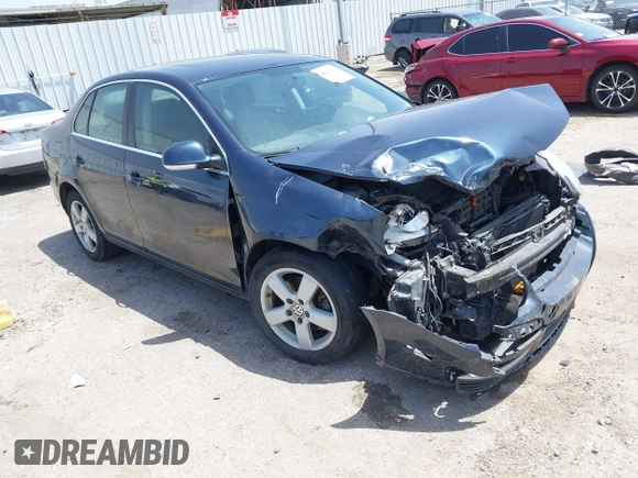 2009 Volkswagen Jetta SE с VIN 3VWRM71K39M080809, выставлен на аукционе IAAI как лот 42248542 с пробегом 71 517 миль миль и . История ставок и продаж доступна на DreamBid. Изображение 1.