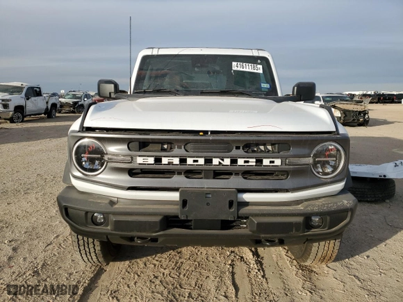 2024 Ford Bronco Big Bend with VIN 1FMDE7AH8RLA93115, listed as a Copart auction lot 41611185 with 1,589 mi miles and Salvage Title. Bid and sale history available at carsss.com. Image 5.