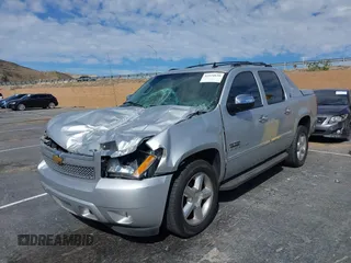 2013 Chevrolet Avalanche LT with VIN 3GNMCFE07DG379110, listed as a IAAI auction lot 41624639 with 142,871 mi miles and . Bid and sale history available at DreamBid. Image 17.