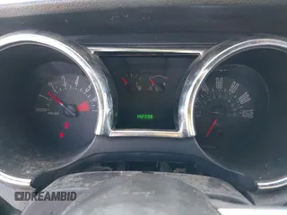 2006 Ford Mustang Standard с VIN 1ZVFT84N465102562, выставлен на аукционе IAAI как лот 42453410 с пробегом 142 098 миль миль и . История ставок и продаж доступна на DreamBid. Изображение 7.
