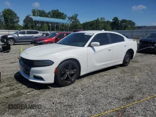 2017 Dodge Charger R/T z VIN 2C3CDXCT3HH525162, wystawiony jako Copart lot #61443545 z przebiegiem 188 057 mil mil oraz Czysty tytuł • Clean title. Historia ofert i sprzedaży dostępna na DreamBid. Obrazek 1.