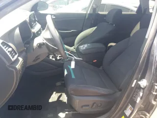 2020 Hyundai Tucson Value с VIN KM8J33A41LU207763, выставлен на аукционе Copart как лот 54061245 с пробегом 57 865 миль миль и Списание • Salvage title. История ставок и продаж доступна на DreamBid. Изображение 7.