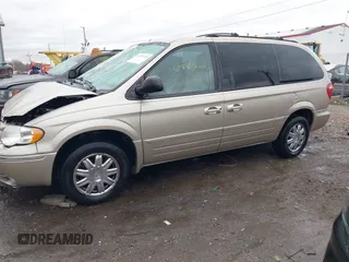 2007 Chrysler Town & Country Limited with VIN 2A8GP64L87R314831, listed as a IAAI auction lot 41729945 with 64,813 mi miles and . Bid and sale history available at DreamBid. Image 14.