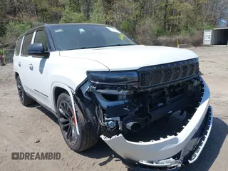 2024 Jeep Grand Wagoneer Series II Obsidian с VIN 1C4SJVFP3RS105415, выставлен на аукционе IAAI как лот 42164295 с пробегом 28 124 миль миль и . История ставок и продаж доступна на DreamBid. Изображение 1.
