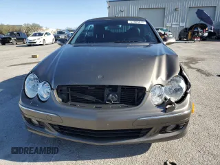 2008 Mercedes-Benz CLK 350 z VIN WDBTK56F68F249166, wystawiony jako Copart lot #57809815 z przebiegiem 163 167 mil mil oraz Szkoda całkowita • Salvage title. Historia ofert i sprzedaży dostępna na DreamBid. Obrazek 5.
