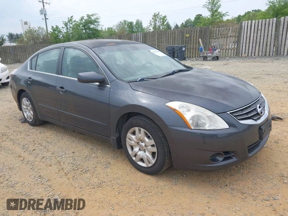 2010 Nissan Altima 2.5 S with VIN 1N4AL2AP0AC183814, listed as a IAAI auction lot 42132900 with 194,941 mi miles. Bid and sale history available at carsss.com. Image 1.
