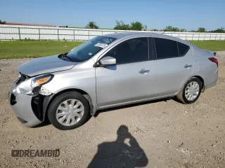 2015 Nissan Versa SV with VIN 3N1CN7AP4FL850523, listed as a Copart auction lot 52056215 with 130,538 mi miles and Salvage Title. Bid and sale history available at carsss.com. Image 1.