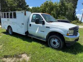 2003 Ford F-450 XL with VIN 1FDXF46F03EB03647, listed as a Copart auction lot 66553065 with 341,357 mi miles and Clean title. Bid and sale history available at DreamBid. Image 1.