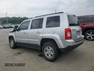 2014 Jeep Patriot Sport с VIN 1C4NJPBA5ED551767, выставлен на аукционе Copart как лот 61045035 с пробегом 154 705 миль миль и Списание • Salvage title. История ставок и продаж доступна на DreamBid. Изображение 2.