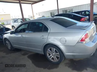 2008 Ford Fusion SEL with VIN 3FAHP08108R247080, listed as a IAAI auction lot 42015038 with 202,843 mi miles. Bid and sale history available at carsss.com. Image 14.