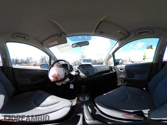 2012 Honda Fit с VIN JHMGE8H33CC009807, выставлен на аукционе IAAI как лот 41814176 с пробегом 88 612 миль миль и . История ставок и продаж доступна на DreamBid. Изображение 19.