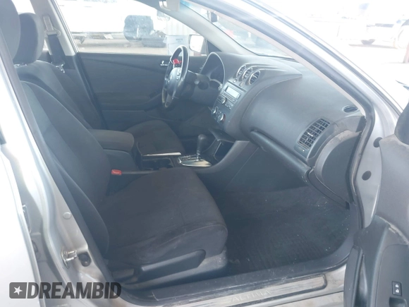 2012 Nissan Altima S z VIN 1N4AL2AP2CN566189, wystawiony jako IAAI lot #42272672 z przebiegiem 147 349 mil mil oraz . Historia ofert i sprzedaży dostępna na DreamBid. Obrazek 5.