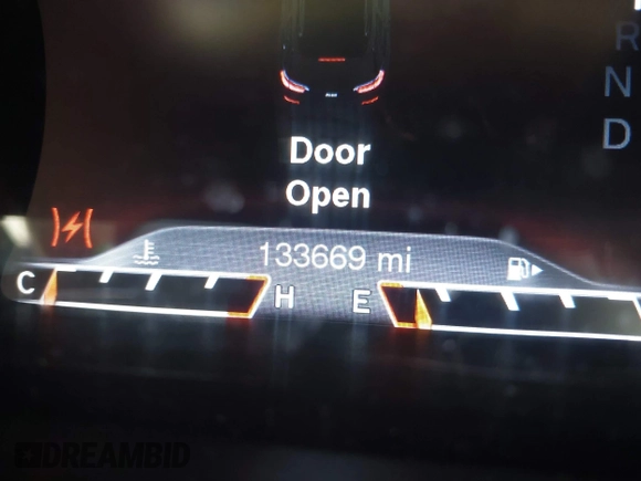 2014 Jeep Cherokee Trailhawk with VIN 1C4PJMBB6EW162303, listed as a IAAI auction lot 41910167 with 133,669 mi miles. Bid and sale history available at carsss.com. Image 16.
