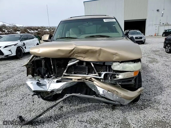 2001 Chevrolet Tahoe LT with VIN 1GNEK13T01J197167, listed as a Copart auction lot 45589865 with 216,391 mi miles and Salvage Title. Bid and sale history available at carsss.com. Image 12.