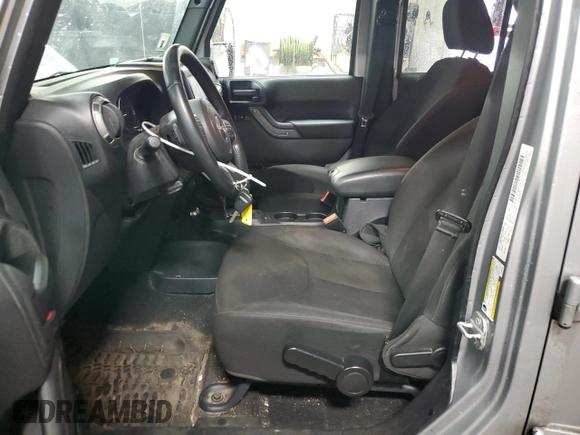 2014 Jeep Wrangler Unlimited Sport with VIN 1C4BJWDG9EL140263, listed as a Copart auction lot 47652785 with 39,493 mi miles and Salvage Title. Bid and sale history available at DreamBid. Image 7.