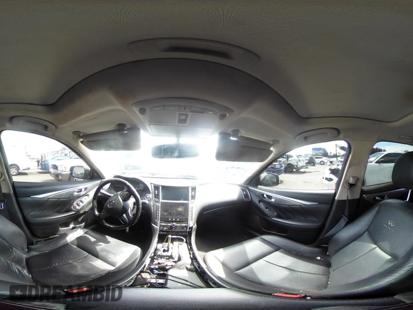 2014 Infiniti Q50 Premium z VIN JN1BV7AP9EM684709, wystawiony jako IAAI lot #41901877 z przebiegiem 91 425 mil mil oraz . Historia ofert i sprzedaży dostępna na DreamBid. Obrazek 19.