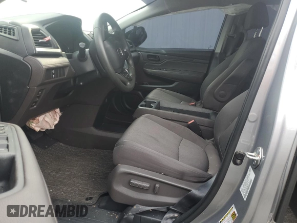 2021 Honda Odyssey LX с VIN 5FNRL6H27MB004951, выставлен на аукционе Copart как лот 65111854 с пробегом Не указан миль и На запчасти • Non repairable. История ставок и продаж доступна на DreamBid. Изображение 7.