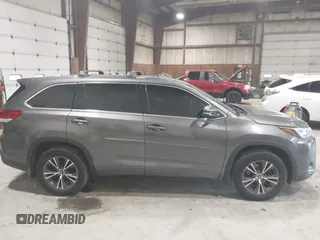 2017 Toyota Highlander LE with VIN 5TDBZRFH3HS434227, listed as a IAAI auction lot 42524051 with 66,099 mi miles and . Bid and sale history available at DreamBid. Image 13.