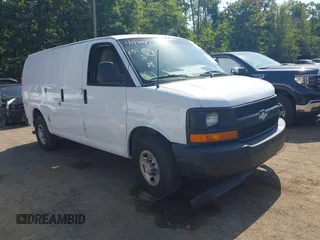 2017 Chevrolet Express Cargo with VIN 1GCWGAFFXH1342620, listed as a IAAI auction lot 42501589 with 147,065 mi miles and . Bid and sale history available at DreamBid. Image 1.