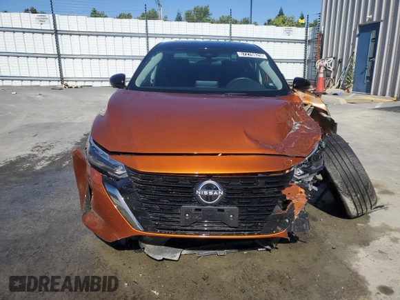 2025 Nissan Sentra SR с VIN 3N1AB8DV0SY212475, выставлен на аукционе Copart как лот 57270825 с пробегом 11 302 миль миль и Чистый • Clean title. История ставок и продаж доступна на DreamBid. Изображение 5.