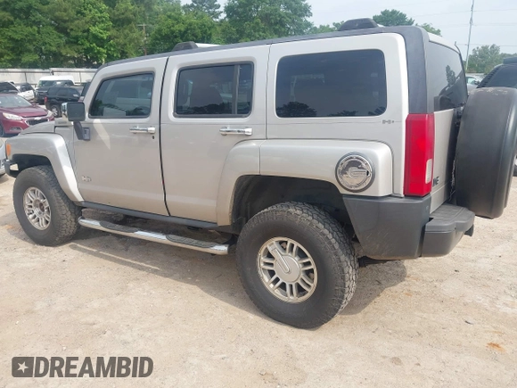 2006 Hummer H3 z VIN 5GTDN136768298106, wystawiony jako IAAI lot #42284341 z przebiegiem 222 916 mil mil oraz . Historia ofert i sprzedaży dostępna na DreamBid. Obrazek 3.