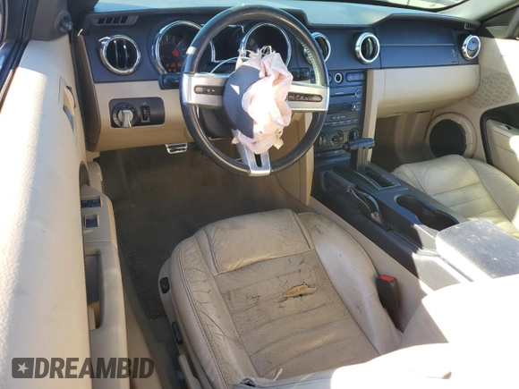 2008 Ford Mustang GT Deluxe with VIN 1ZVHT85H685198621, listed as a Copart auction lot 84330194 with 149,114 mi miles and Salvage Title. Bid and sale history available at DreamBid. Image 8.