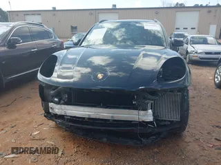 2017 Porsche Macan S with VIN WP1AB2A5XHLB16898, listed as a IAAI auction lot 41729651 with 91,327 mi miles and . Bid and sale history available at DreamBid. Image 13.