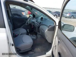 2003 Toyota ECHO with VIN JTDBT123635046243, listed as a IAAI auction lot 41508555 with 1 mi miles. Bid and sale history available at carsss.com. Image 5.
