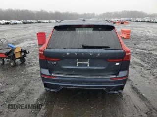 2024 Volvo XC60 Recharge Plug-In Hybrid Plus Dark Theme with VIN YV4H60DL4R1730276, listed as a Copart auction lot 82150614 with 17,300 mi miles and Salvage Title. Bid and sale history available at carsss.com. Image 6.