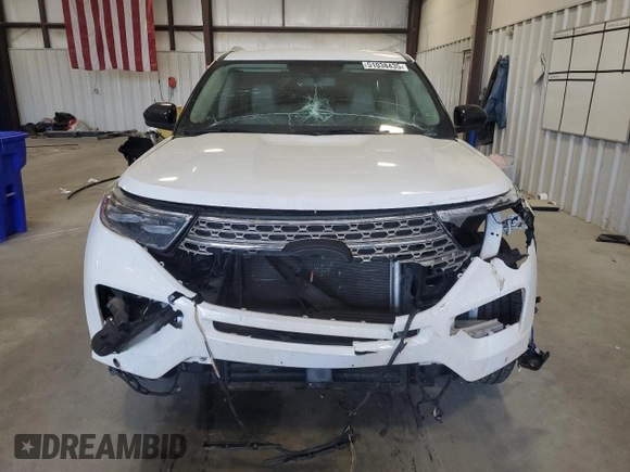 2022 Ford Explorer Limited with VIN 1FMSK8FH7NGB19320, listed as a Copart auction lot 51038435 with 62,824 mi miles and Salvage Title. Bid and sale history available at carsss.com. Image 5.