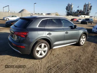 2018 Audi Q5 Premium Plus with VIN WA1BNAFY2J2005326, listed as a Copart auction lot 39950623 with 81,979 mi miles. Bid and sale history available at carsss.com. Image 3.