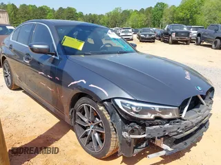 2019 BMW 3 Series 330i with VIN WBA5R1C5XKFH00567, listed as a IAAI auction lot 42076068 with 160,576 mi miles and . Bid and sale history available at DreamBid. Image 1.