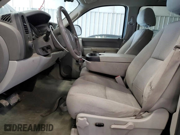 2011 GMC Sierra 1500 SLE with VIN 3GTP2VE3XBG201654, listed as a Copart auction lot 60604185 with 114,886 mi miles and Clean title. Bid and sale history available at DreamBid. Image 7.