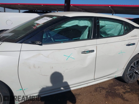 2018 Nissan Maxima SV with VIN 1N4AA6AP8JC386625, listed as a IAAI auction lot 41345154 with 44,441 mi miles and . Bid and sale history available at DreamBid. Image 14.