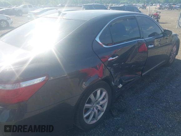 2007 Lexus LS 460 L with VIN JTHGL46F375009134, listed as a IAAI auction lot 42298378 with 131,292 mi miles and . Bid and sale history available at DreamBid. Image 6.