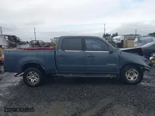 2005 Toyota Tundra SR5 with VIN 5TBET341X5S464007, listed as a IAAI auction lot 41232752 with 225,599 mi miles. Bid and sale history available at carsss.com. Image 14.